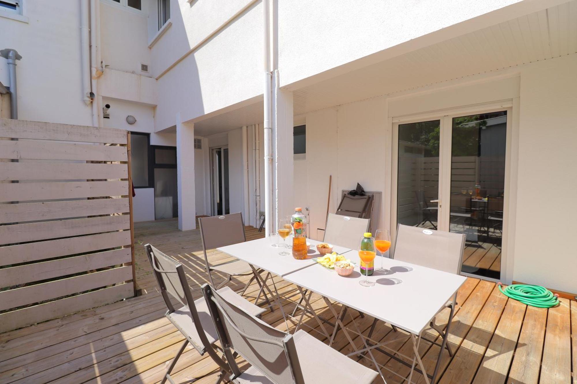 Le Spazioso - T3 Arcachon Avec Terrasse Privative Экстерьер фото